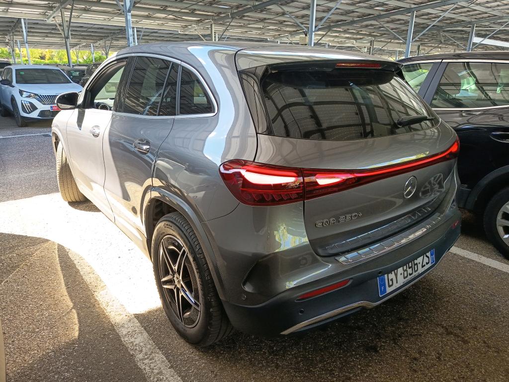 MERCEDES-BENZ EQA 250+ AMG Line 2024