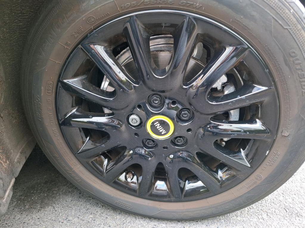 MINI HATCH 3 Portes Cooper SE 184 ch Edition Premium Plus 2023