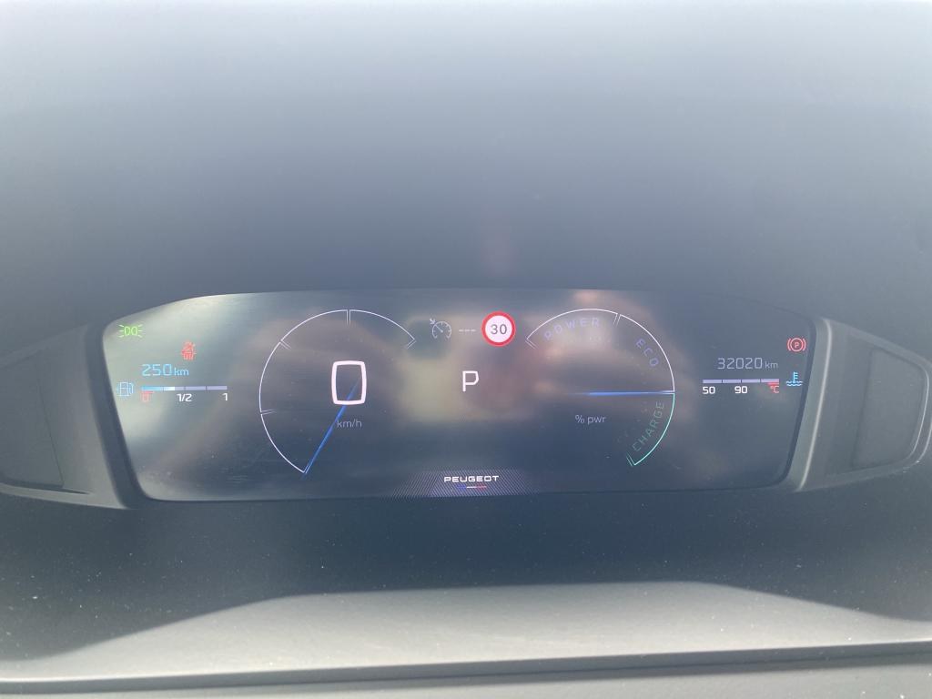 PEUGEOT 2008 Hybrid 145 ch e-DCS6 Allure 2025