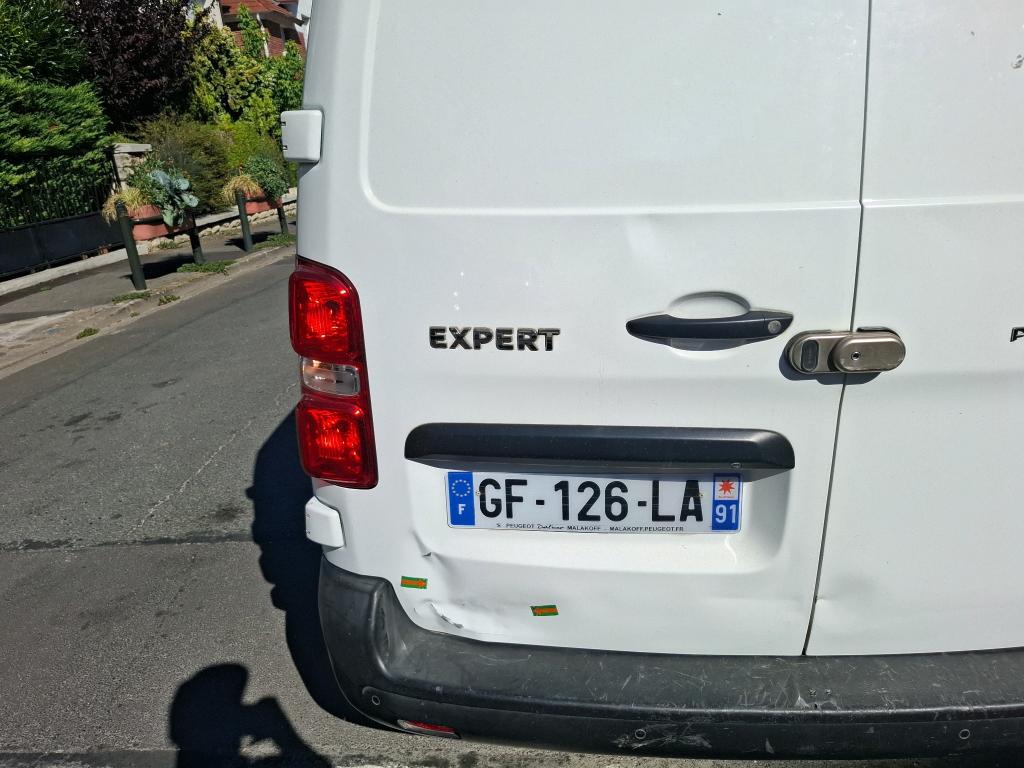 PEUGEOT EXPERT FGN TOLE STANDARD BLUEHDI 145 S&S EAT8 ASPHALT 2022