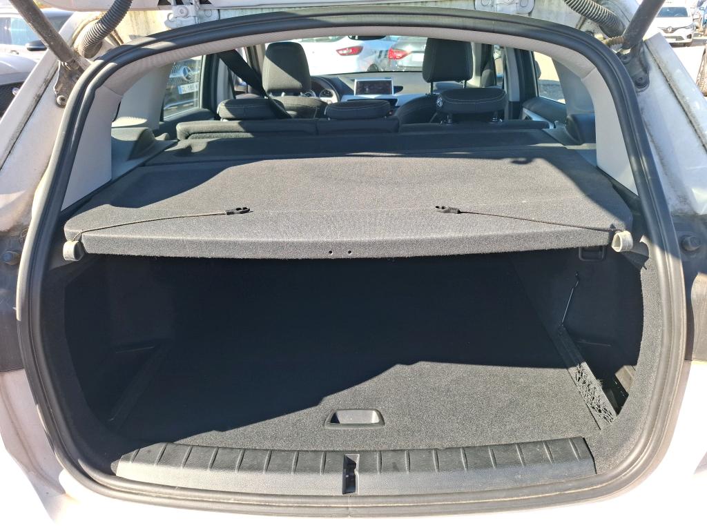 BMW X1. X1 F48 LCI sDrive 16d 116 ch DKG7 Business Design 2021