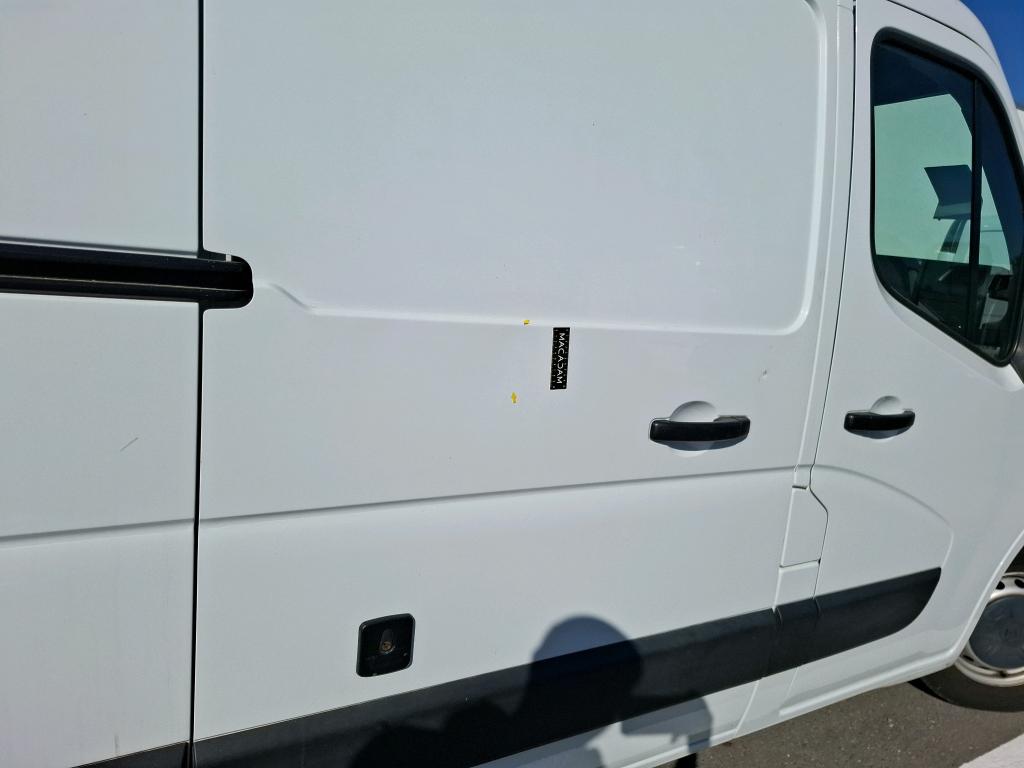 RENAULT MASTER FOURGON FGN TRAC F3300 L1H1 BLUE DCI 135 GRAND CONFORT 2023