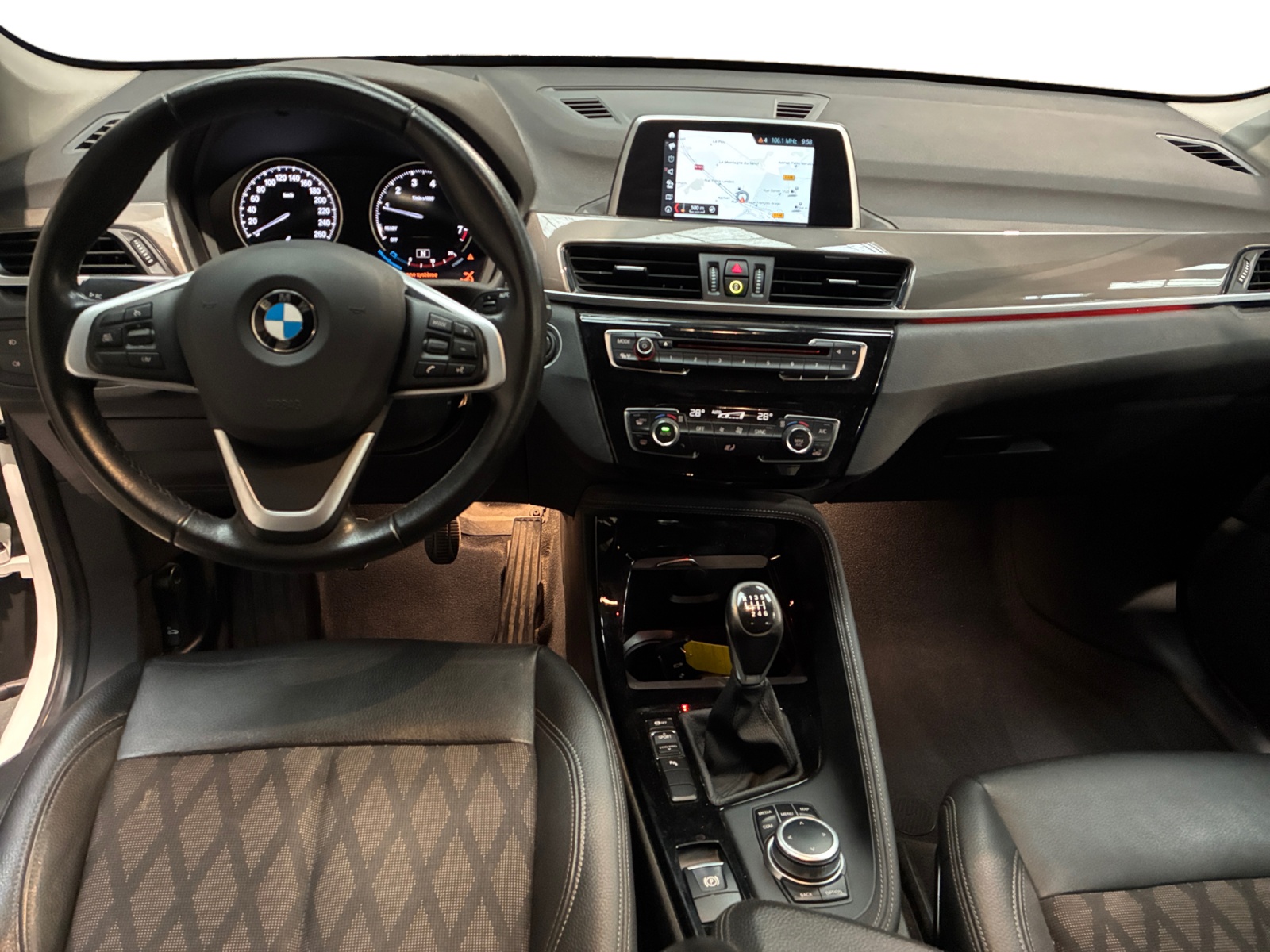 BMW X1 sDrive 18i 140 ch xLine 2018