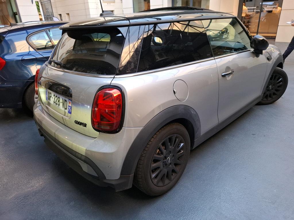 MINI HATCH 3 Portes Cooper 136 ch BVA7 Edition Camden 2023