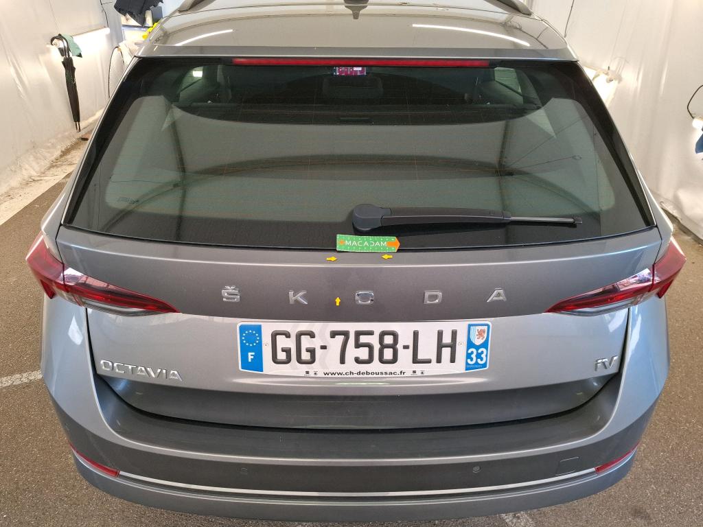 SKODA OCTAVIA COMBI 1.4 TSI PHEV iV 204 ch DSG6e Business 2022