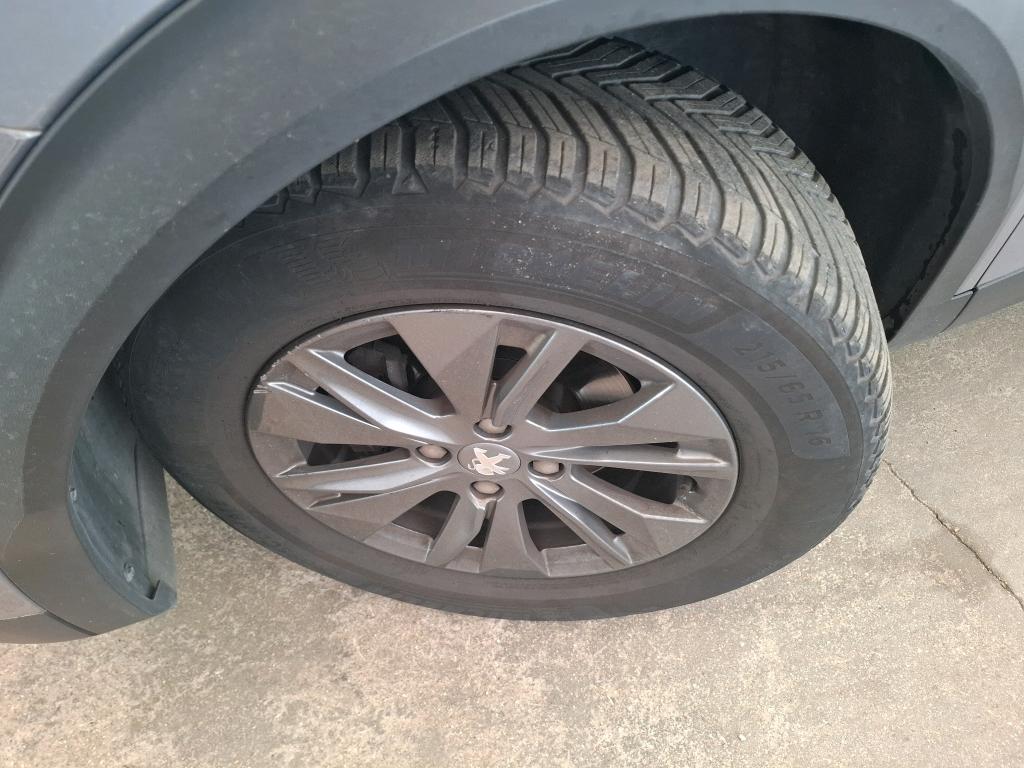 PEUGEOT 2008 PureTech 130 S&S EAT8 Active Pack 2022
