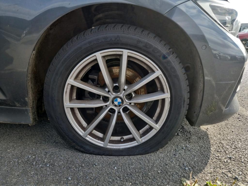 BMW SERIE 3 TOURING G21 318d 150 ch BVA8 Lounge 2021