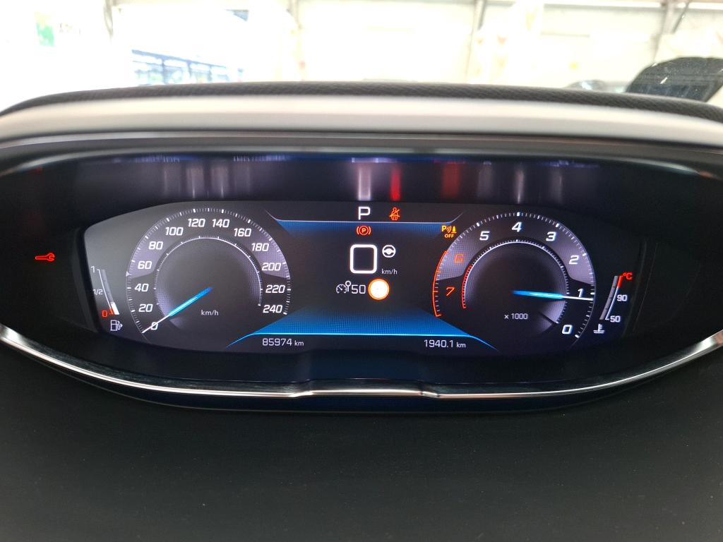 PEUGEOT 5008 PureTech 130ch S&S EAT8 GT Pack 2021