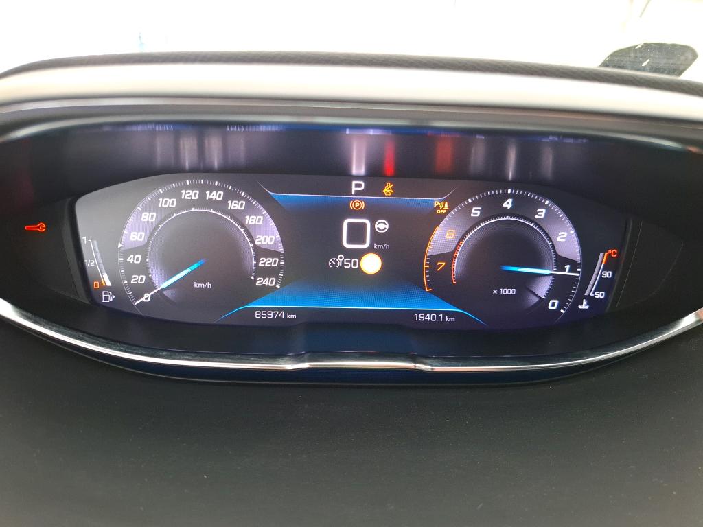 PEUGEOT 5008 PureTech 130ch S&S EAT8 GT Pack 2021