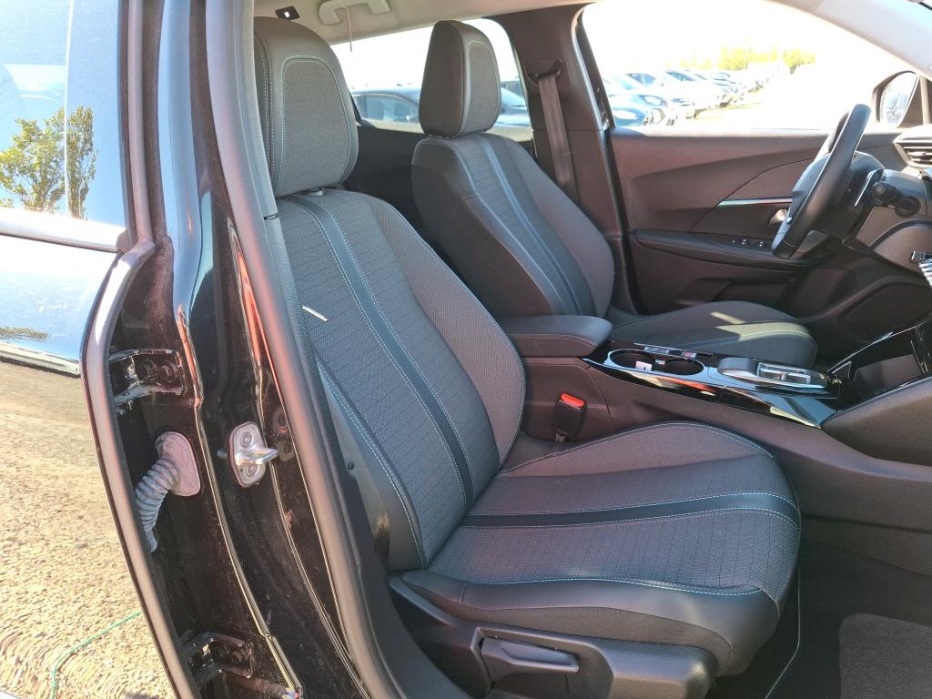 PEUGEOT 2008 BlueHDi 130 S&S EAT8 Allure 2022