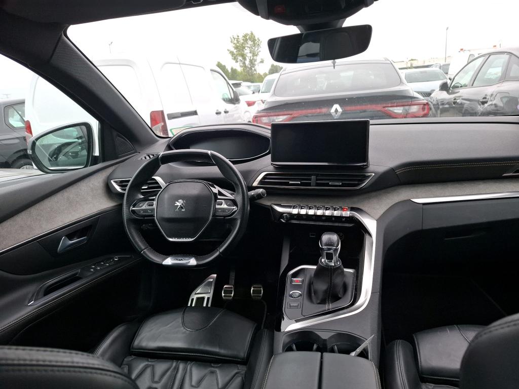 PEUGEOT 5008 PureTech 130ch S&S BVM6 GT 2021