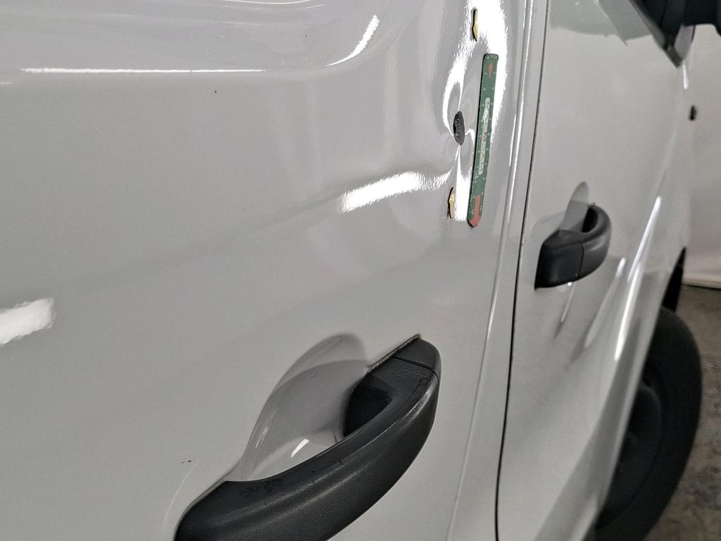 RENAULT TRAFIC FOURGON FGN L1H1 1000 KG DCI 95 E6 GRAND CONFORT 2019