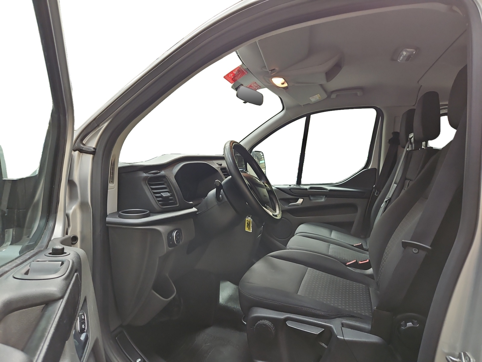 FORD TRANSIT Custom KOMBI 320 L2H1 2.0 EcoBlue 130 Trend Business 9pl 2023