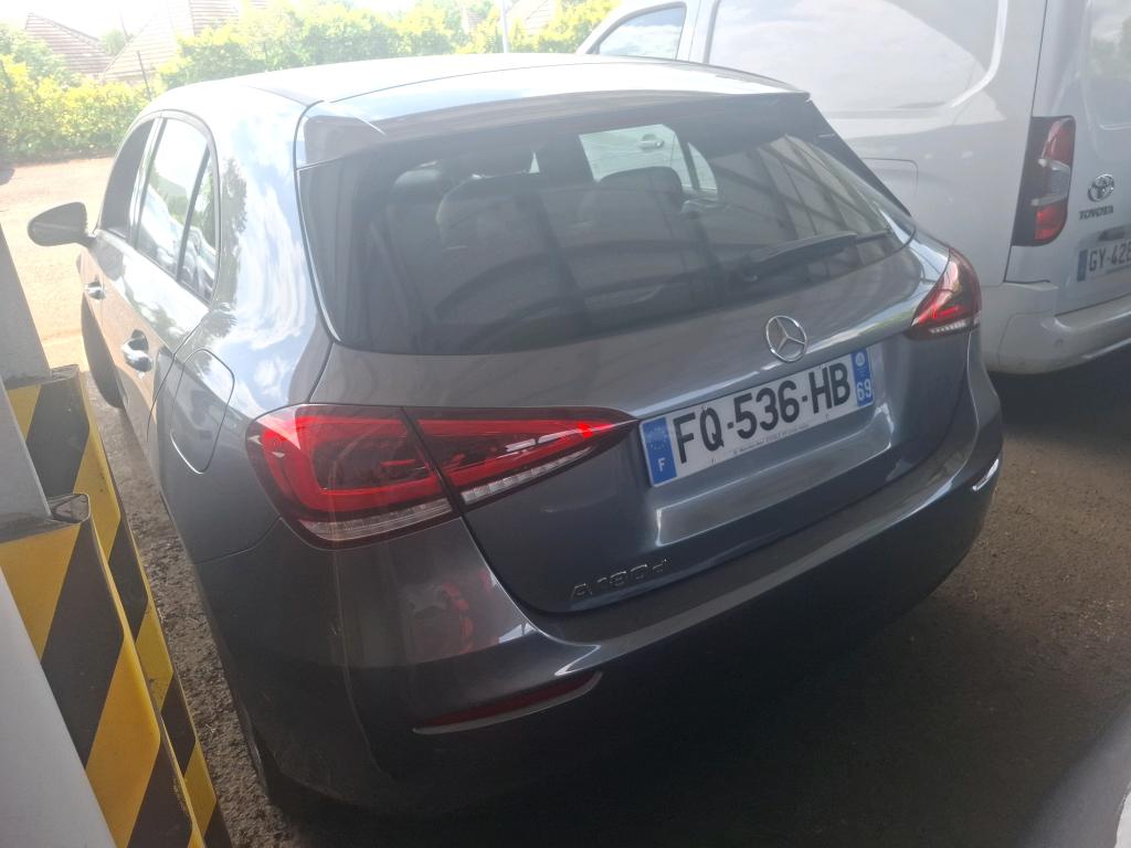 MERCEDES-BENZ MERCEDES CLASSE A 180 d 7G-DCT Style Line 2020