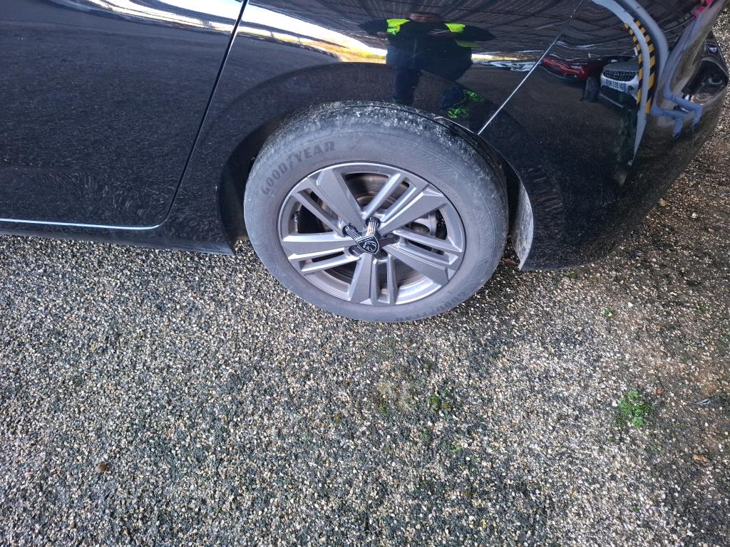 PEUGEOT 308 PureTech 130ch S&S EAT8 Active Pack 2023