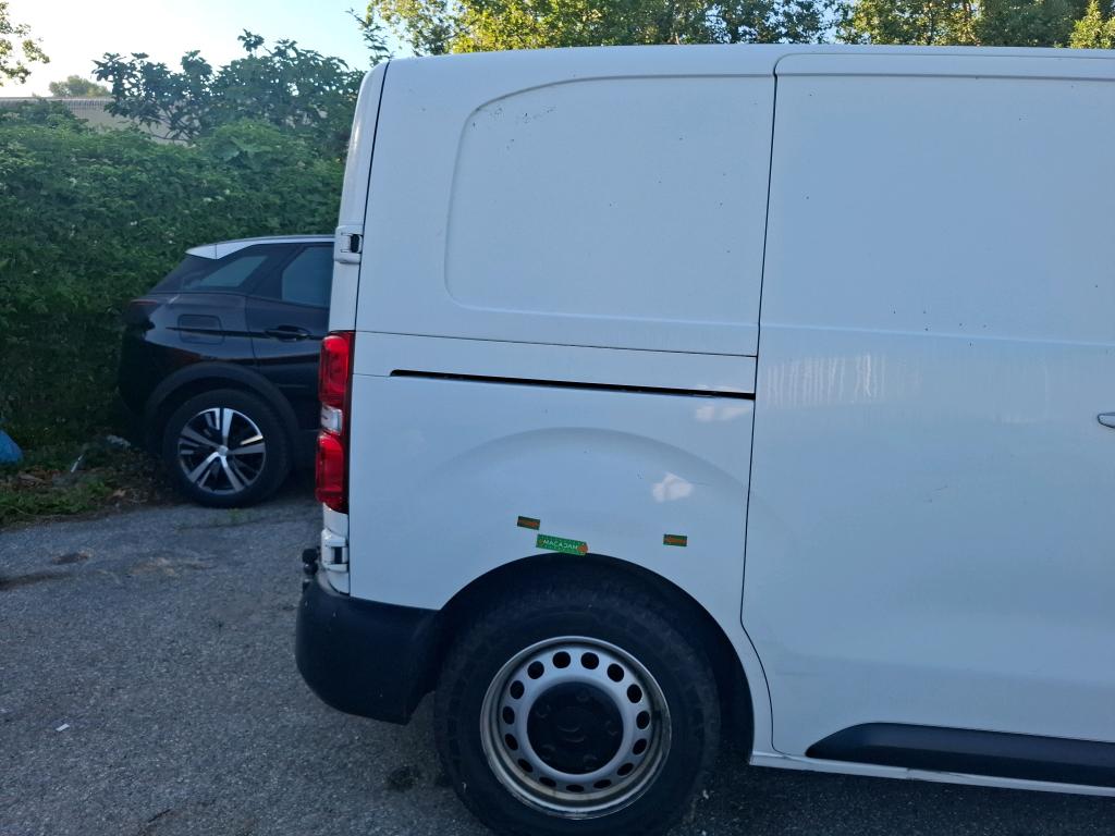 CITROEN JUMPY FOURGON FGN XS BLUEHDI 120 S&S BVM6 CITYVAN 2022