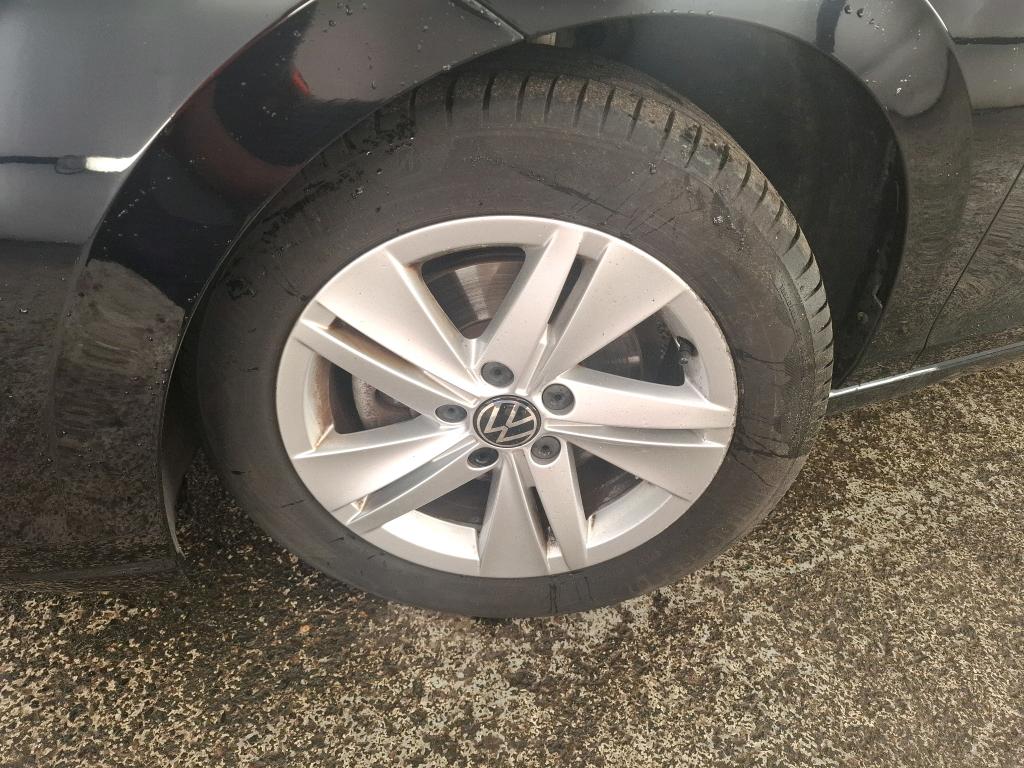 VOLKSWAGEN GOLF 2.0 TDI SCR 115 DSG7 Life Business 2022