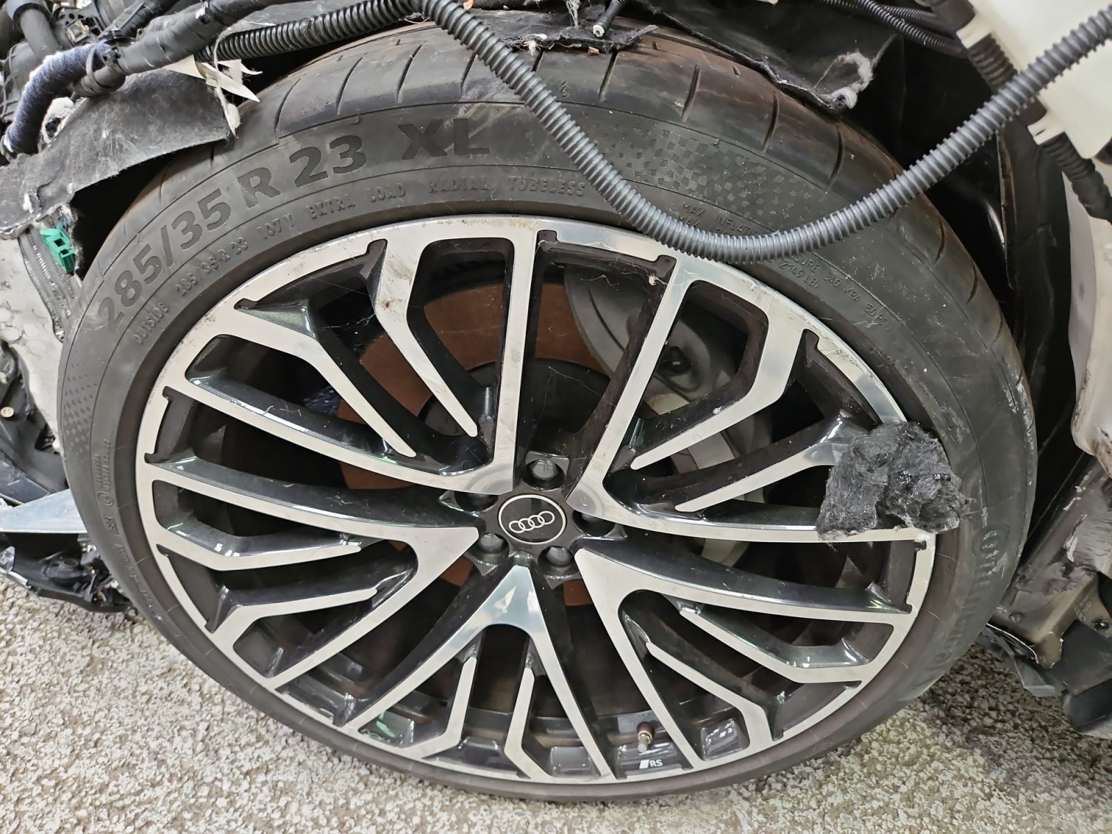 AUDI Q8 55 TFSI 340 Tiptronic 8 Quattro 2024