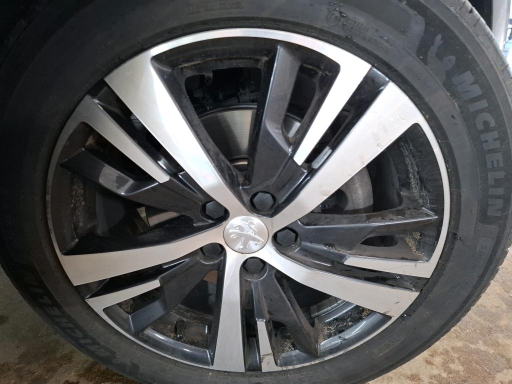 PEUGEOT 5008 BUSINESS BlueHDi 130ch S&S EAT8 Allure 2020