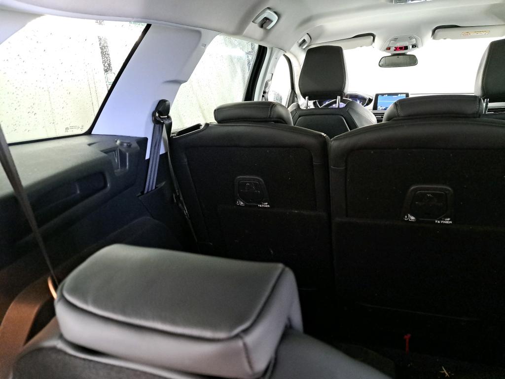 PEUGEOT 5008 BUSINESS BlueHDi 180ch S&S EAT8 Allure 2018