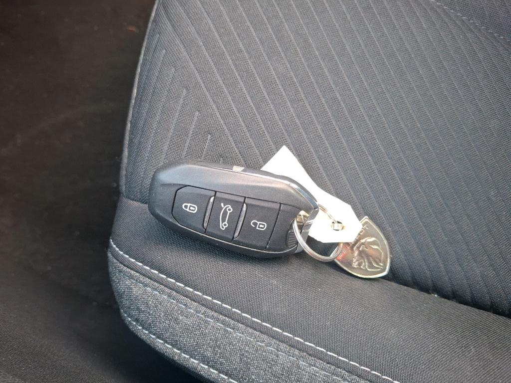 PEUGEOT 308 BlueHDi 130ch S&S EAT8 Active Pack 2023