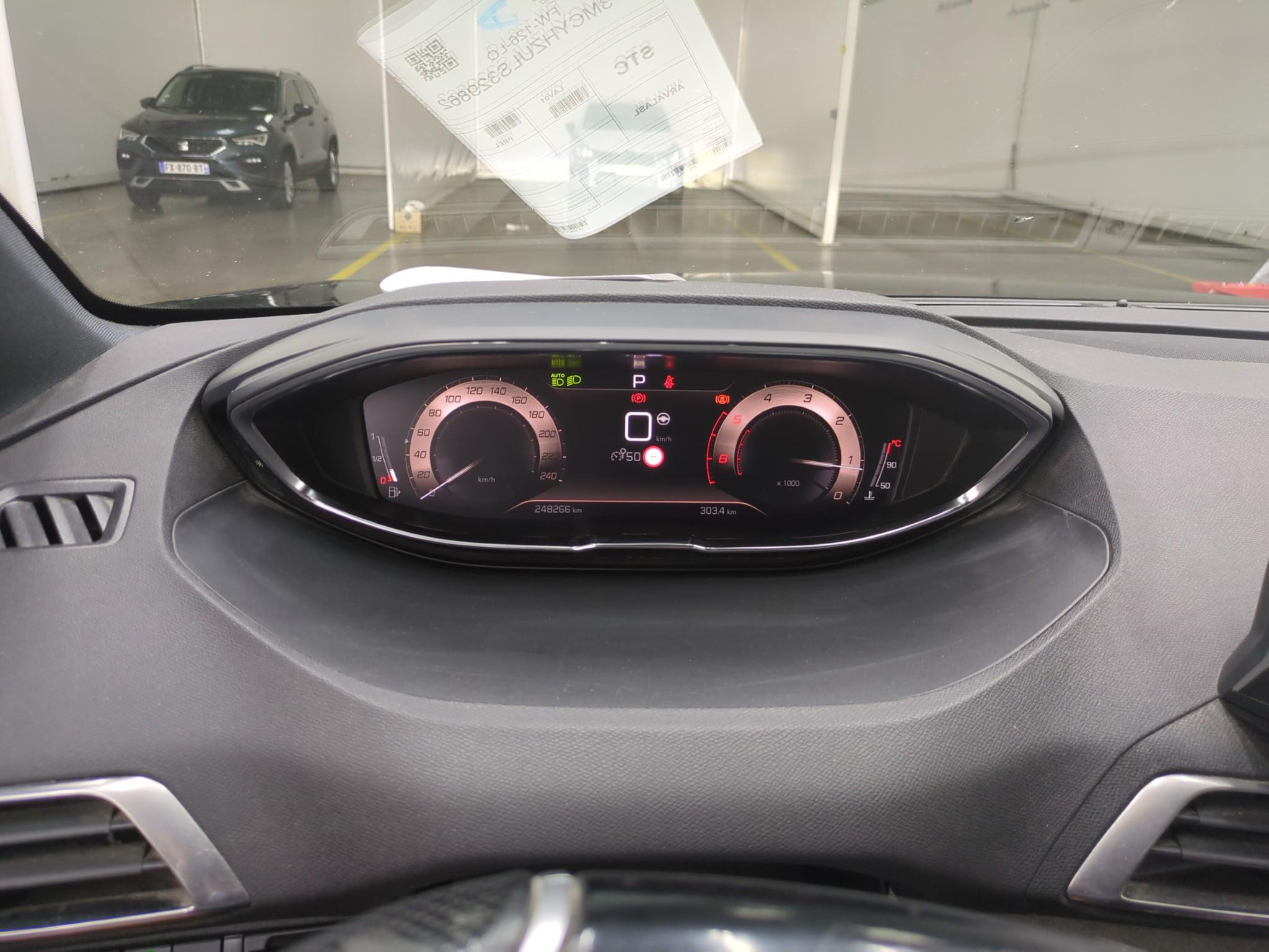 PEUGEOT 3008 BlueHDi 130ch S&S EAT8 GT 2021