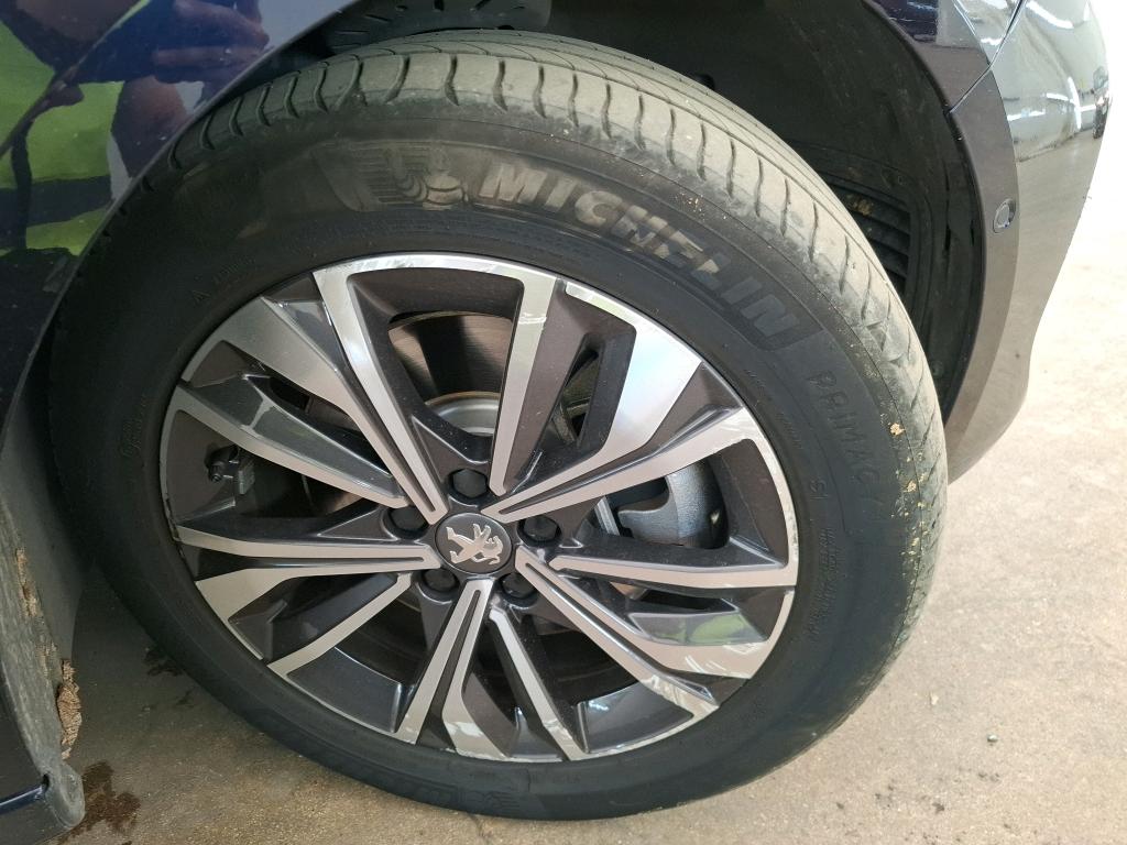 PEUGEOT 508 Hybrid 225 e-EAT8 Allure Pack 2022