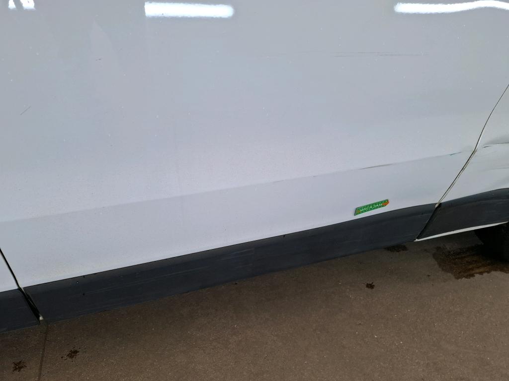 RENAULT TRAFIC FOURGON FGN L2H1 3000 KG BLUE DCI 130 CONFORT 2022