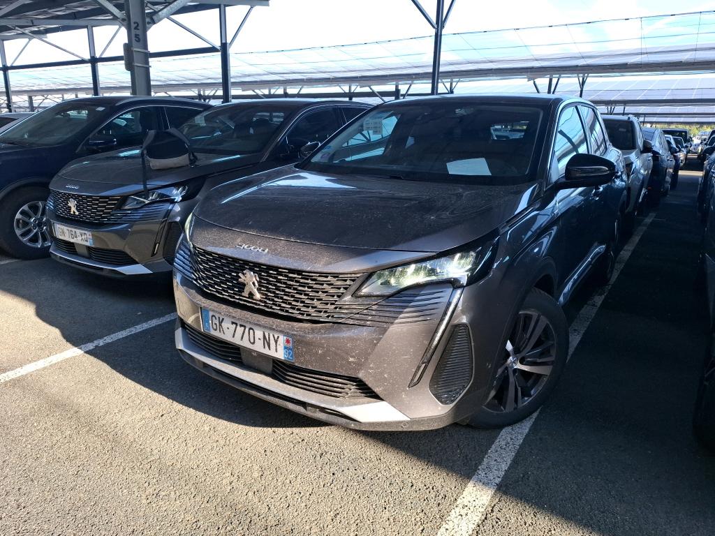 3008 HYBRID