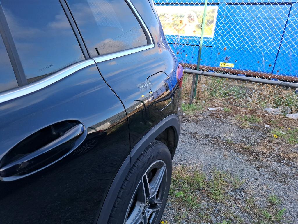 MERCEDES GLB 200 d 8G-DCT AMG Line 2023