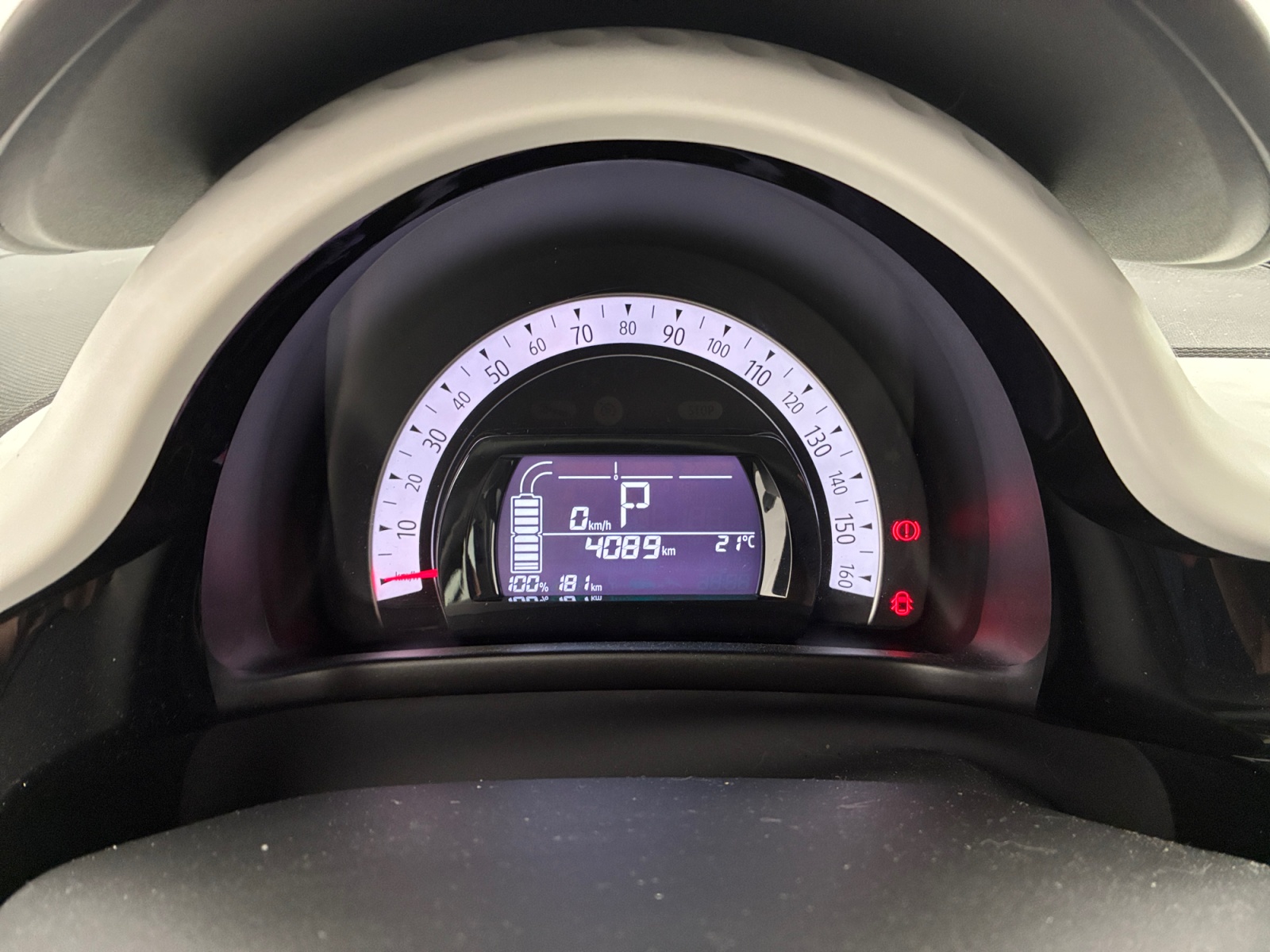 RENAULT TWINGO E-TECH ELECTRIQUE III Equilibre 2023