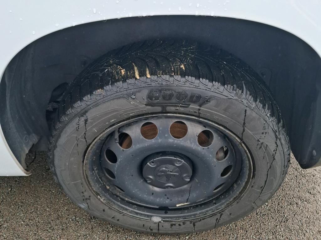 PEUGEOT PARTNER FOURGON STANDARD 650 KG BLUEHDI 100 S&S BVM6 ASPHALT 2022