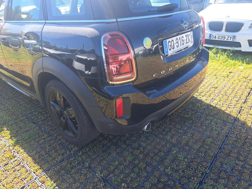 MINI COUNTRYMAN F60 LCI 125 - 95 ch ALL4 BVA6 Cooper SE Edition Premium Plus 2025
