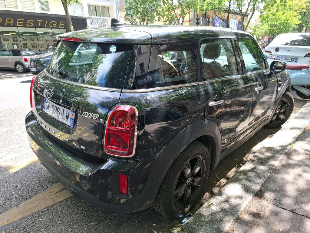 MINI COUNTRYMAN F60 LCI 136 ch BVA7 Cooper Essential 2023