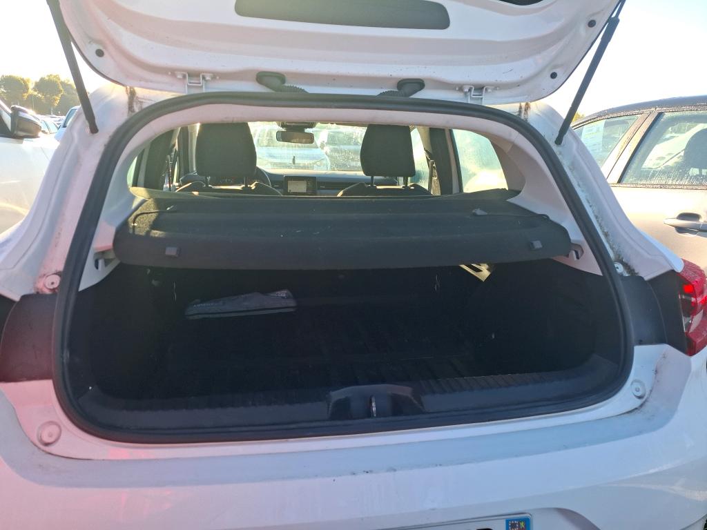 RENAULT CLIO SOCIETE BLUE DCI 100 - 21N AIR NAV 2022