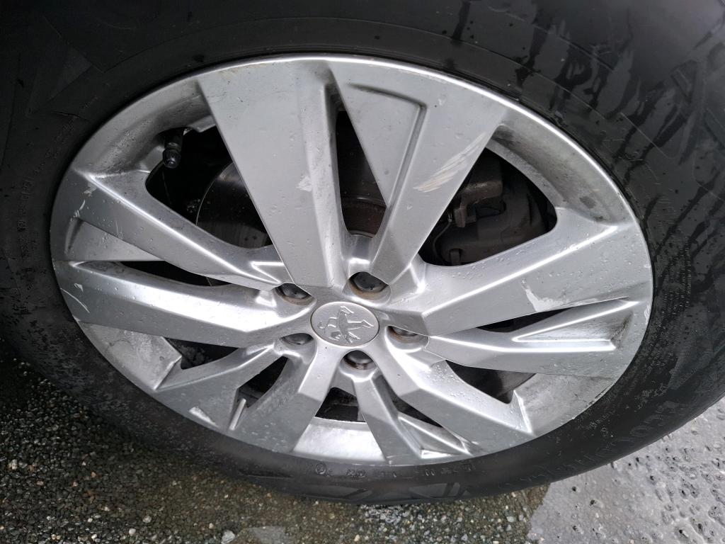 PEUGEOT 5008 BUSINESS PureTech 130ch S&S EAT8 Active 2020