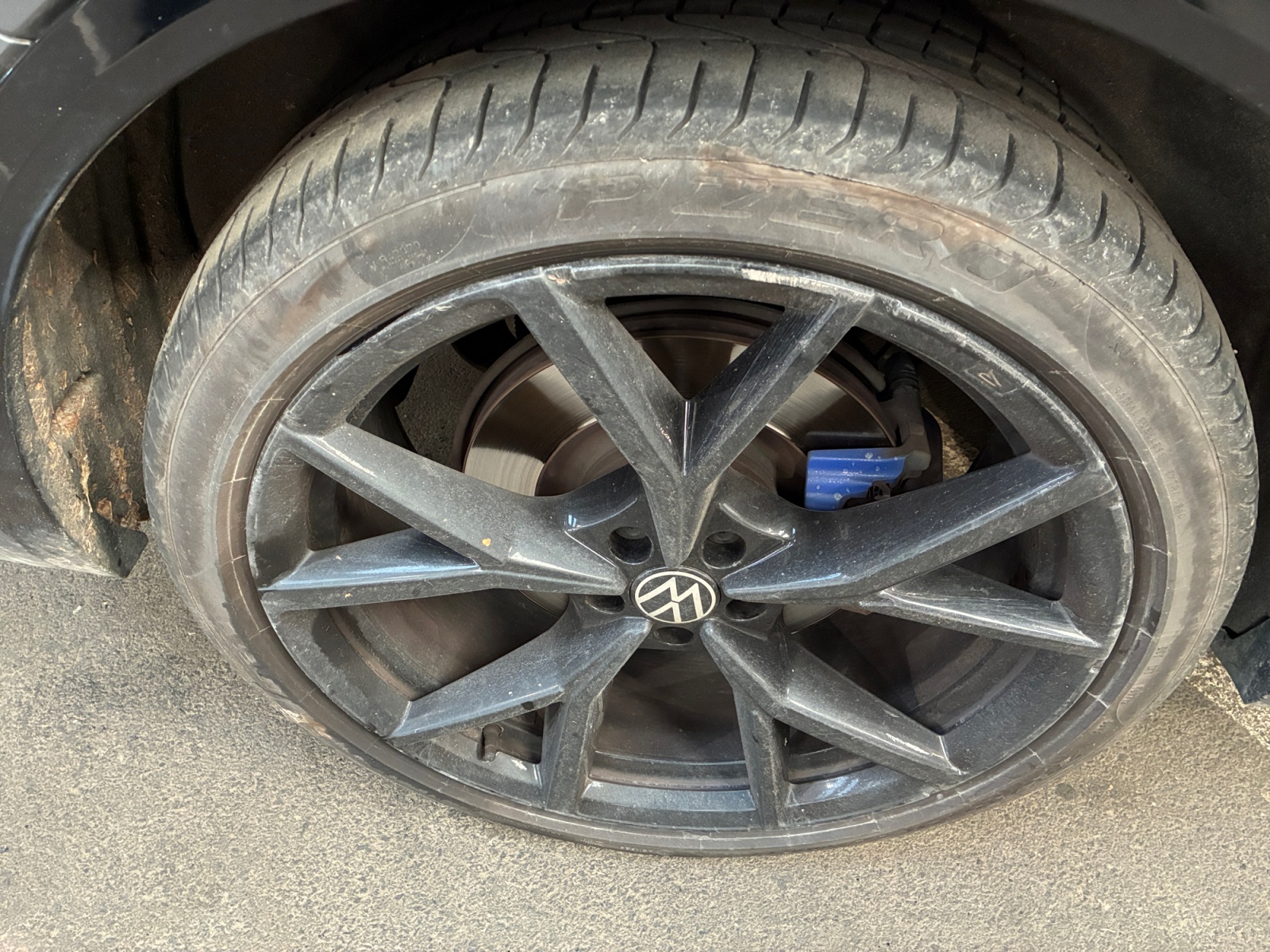 VOLKSWAGEN TOUAREG 3.0 TSI eHybrid 462 ch Tiptronic 8 4Motion R 2023