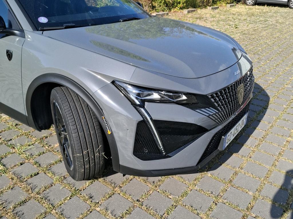 PEUGEOT 408 PHEV 225 e-EAT8 GT 2024