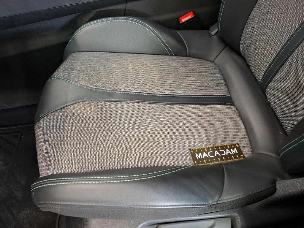 PEUGEOT 3008 Hybrid 225 e-EAT8 Allure Pack 2023