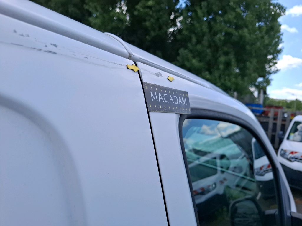PEUGEOT EXPERT FOURGON TOLE STANDARD 2.0 BLUEHDI 120 S&S BVM6 PREMIUM 2018
