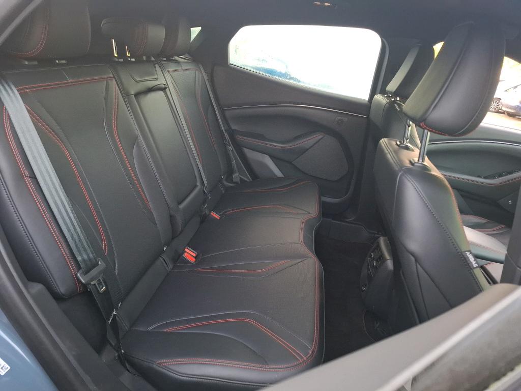 FORD MUSTANG MACH-E Extended Range 91 kWh 351 ch AWD Premium 2023