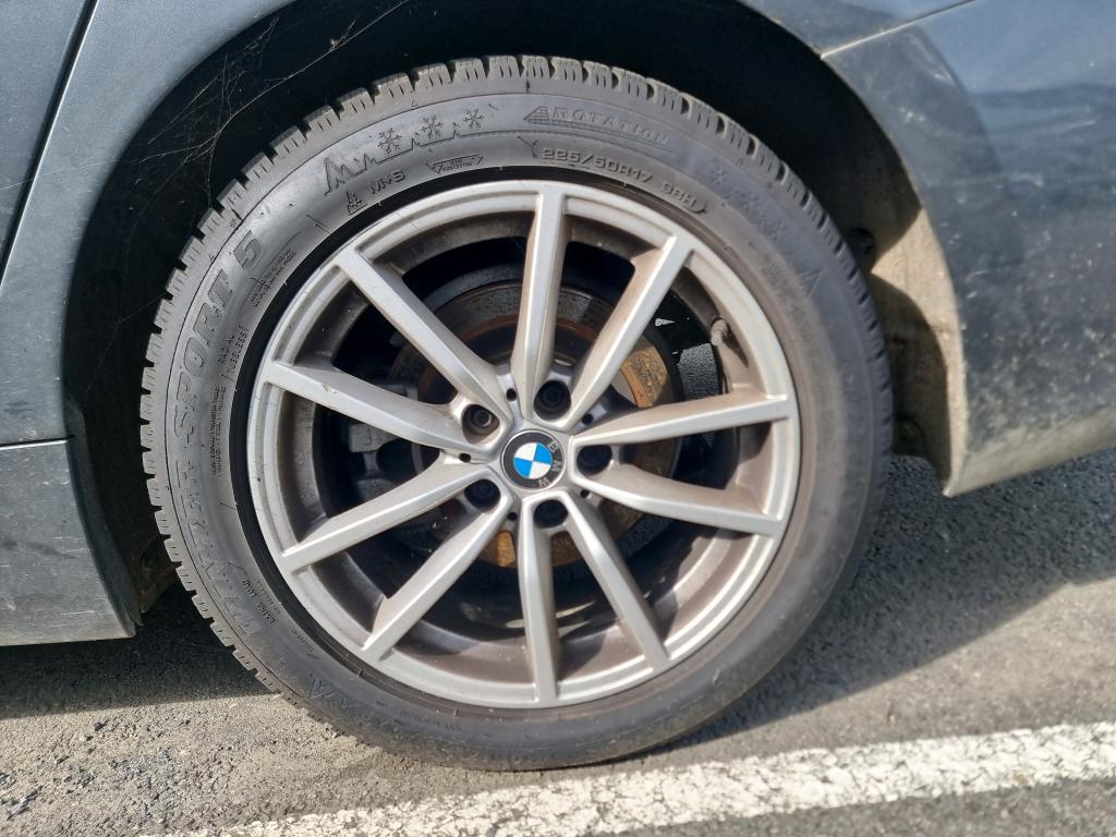 BMW SERIE 3 TOURING G21 318d 150 ch BVA8 Lounge 2021