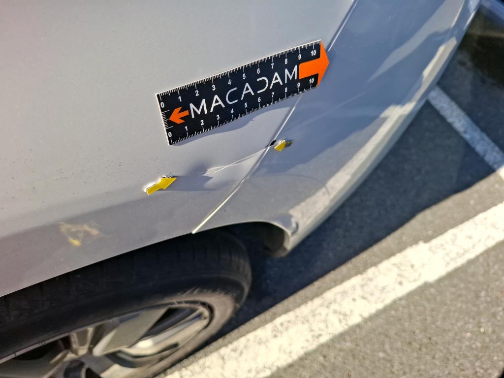 PEUGEOT 2008 1.6 e-HDi 115ch FAP BVM6 Allure 2014