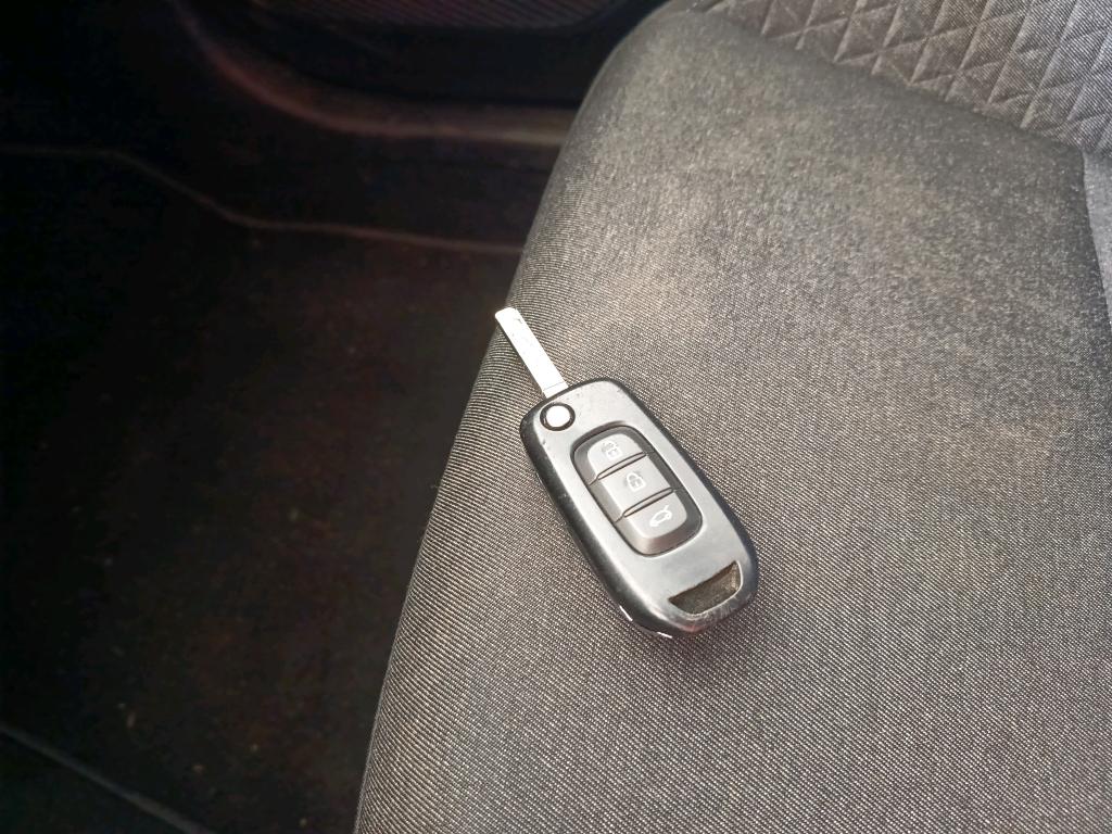 RENAULT CLIO V TCe 90 - 21 Business 2021