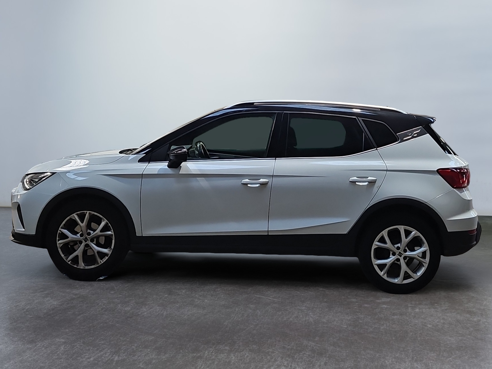 SEAT ARONA 1.0 TSI 95 ch Start/Stop BVM5 FR 2024