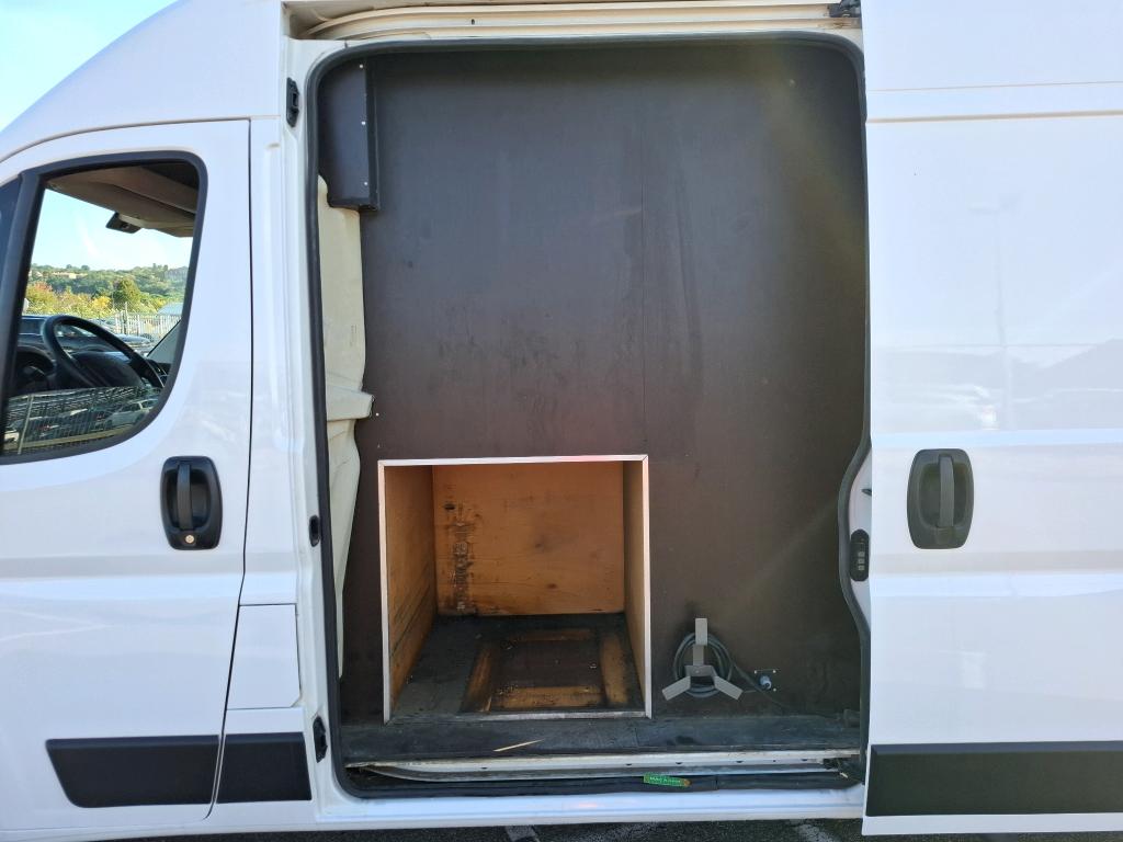 PEUGEOT BOXER FOURGON TOLE 335 L3H2 BLUEHDI 140 S&S PREMIUM 2021