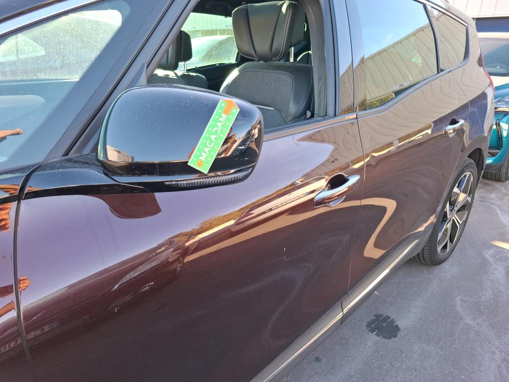 RENAULT GRAND SCENIC Blue dCi 150 EDC - 21 Intens 2021