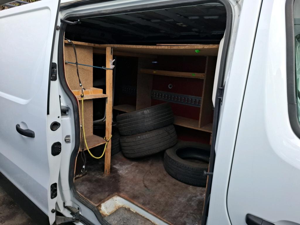 RENAULT TRAFIC FOURGON FGN L1H1 1000 KG DCI 120 GRAND CONFORT 2020