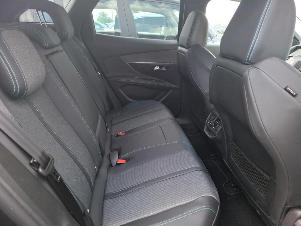 PEUGEOT 3008 Hybrid 225 e-EAT8 Allure Pack 2022