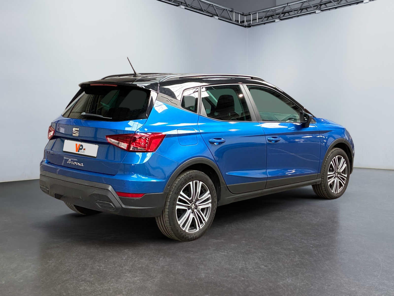 SEAT Arona 1.0 TSI 95 ch Start/Stop BVM5 Urban 2021
